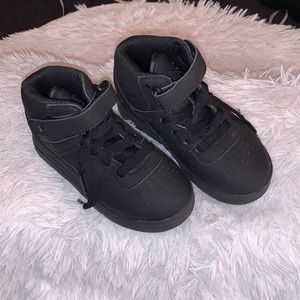 🌟KIDS BLACK HIGHTOP FILA🌟